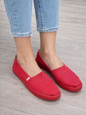 Toms Fire Red Comfort Shoes Size 10